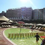 In Royal 5 Pool View Sunny Beach
