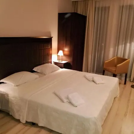 In Royal 5 Pool View 公寓 阳光海滩