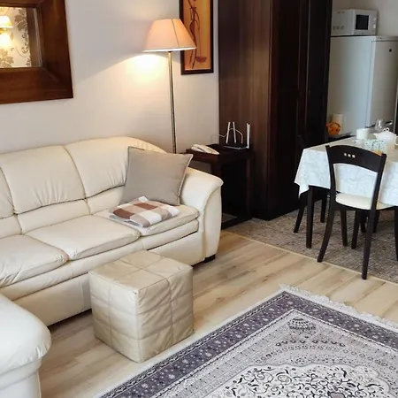 In Royal 5 Pool View شقة ساني بيتش