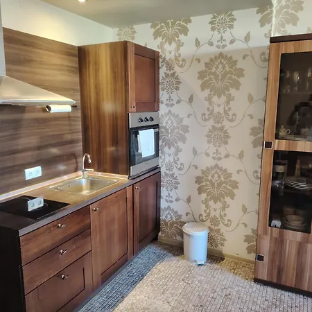 In Royal 5 Pool View