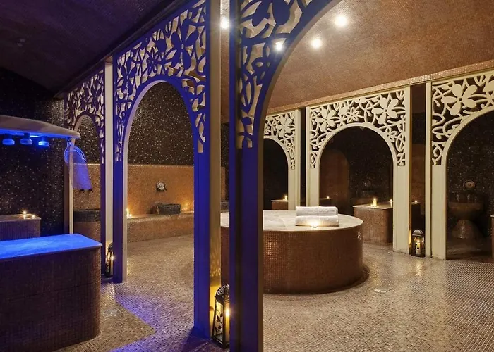 In Royal 5 Pool View Солнечный берег