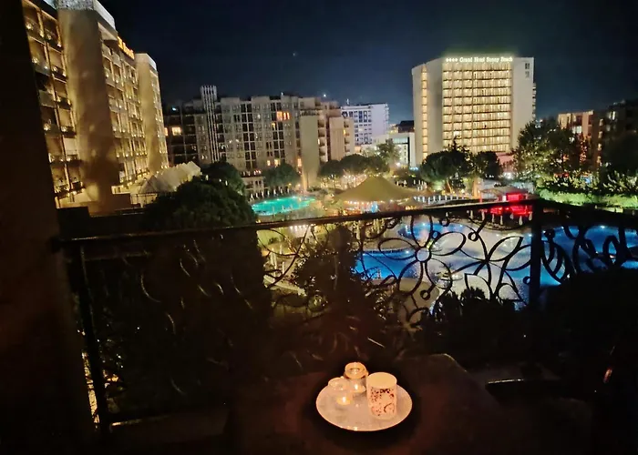 Апартаменты In Royal 5 Pool View