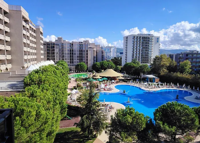 Apartment In Royal 5 Pool View Sunny Beach