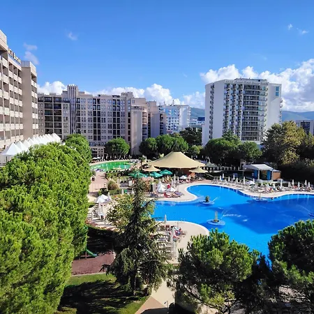 Appartamento In Royal 5 Pool View Sunny Beach